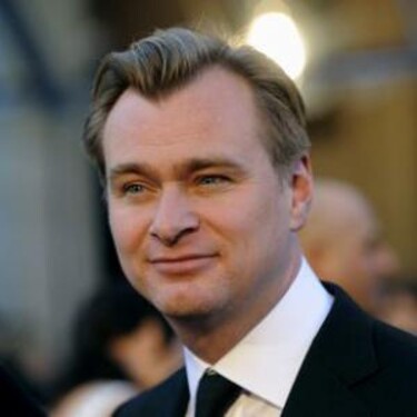 Ako sa volá celovečerný debut Christophera Nolana?