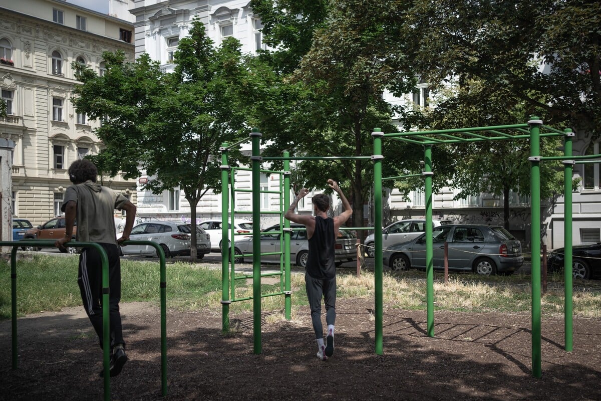 Praha, workout, hřiště