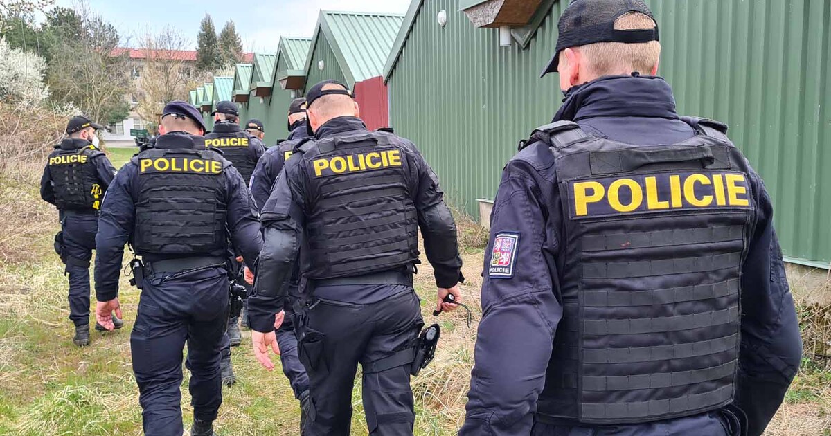 Recidivistu vyhodili z firmy za docházku. Nabulíkoval jim, že je tajný policista, a odcizil věci za 200 tisíc