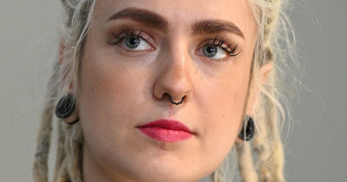 Rozkol u Pirátů. Sociální sítě žijí sporem mezi Bartošem a Michailidu