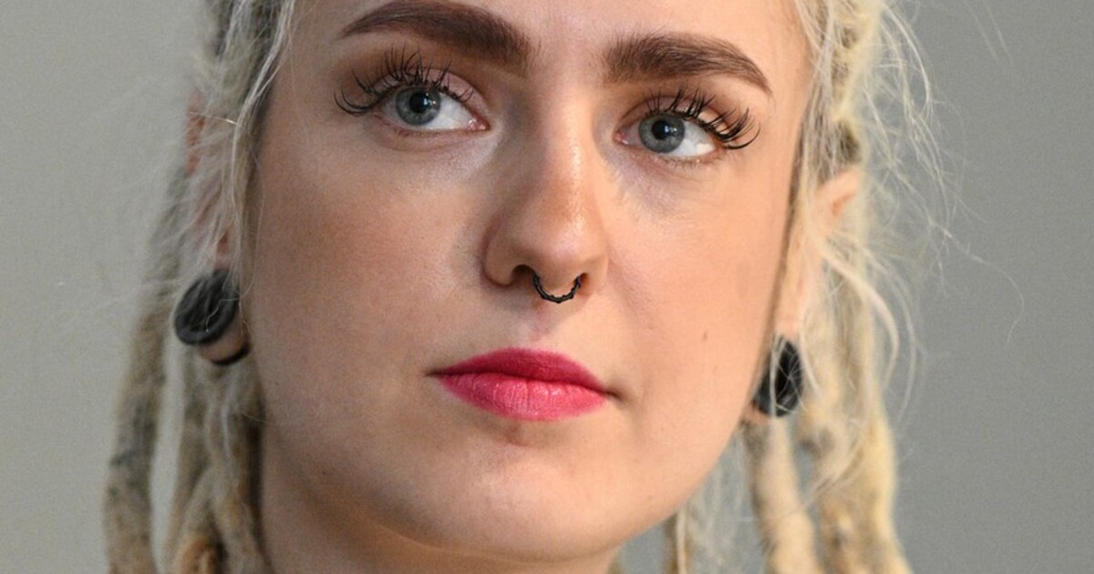 „Piráti jsou ve vládě z milosti,“ říká politolog k vyloučení Michailidu z vedení strany