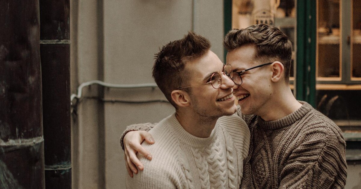 Páry stejného pohlaví mají naději. Pokud jejich práva uzná jedna země, mohla by platit v celé EU