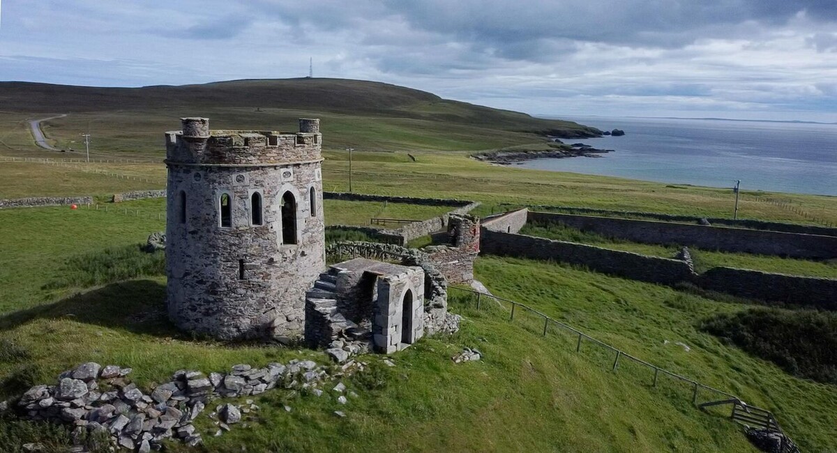 Škótsky hrad so sebou prináša veľkú komplikáciu – potrebuje rekonštrukciu.