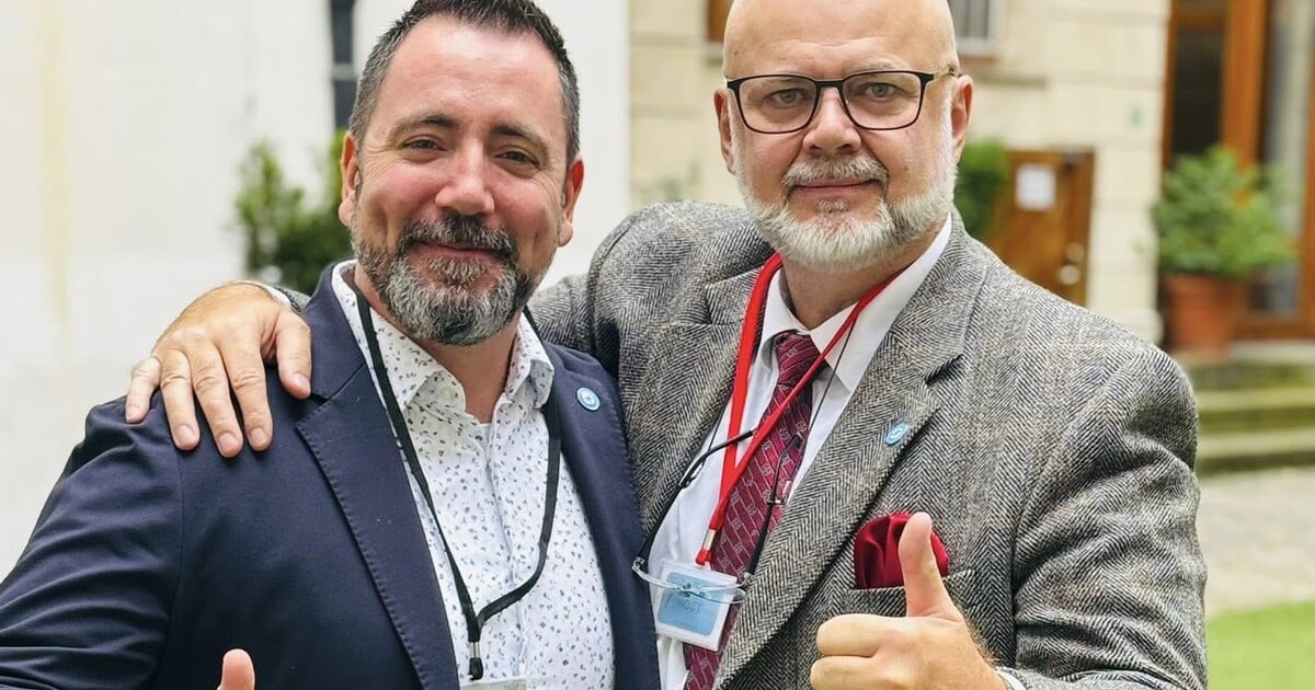 Navrhovaný ministr za Motoristy má střet zájmů. Podnikání musí přerušit