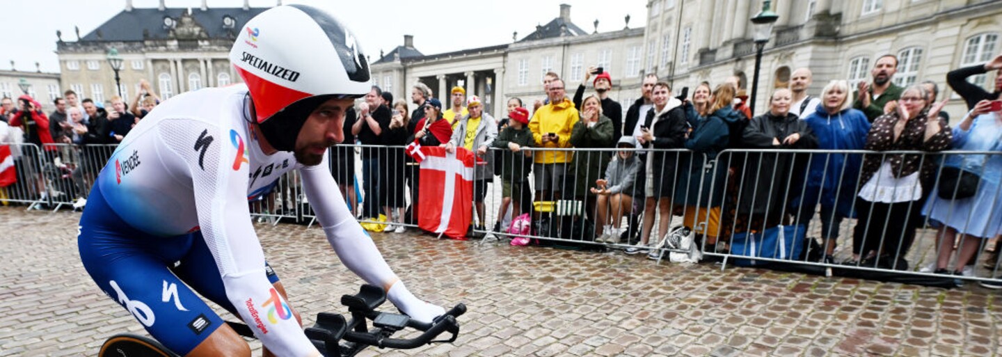 1. etapa Tour de France: prekvapenie hneď na úvod. Individuálnu časovku ovládol Lampaert, Sagan v upršanej Kodani na 140. mieste