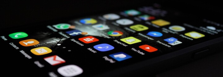 10 aplikácii, ktoré si mal mať už dávno v mobile. Uľahčia i spríjemnia ti každodenný život