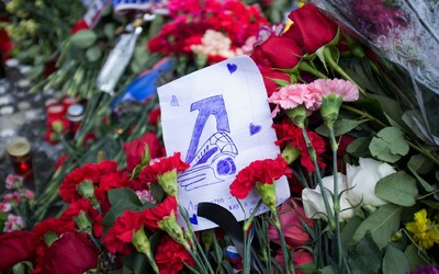 10 let od tragického dne pro světový hokej: Při pádu letadla Lokomotivu Jaroslavl zemřeli Vašíček, Rachůnek a Marek
