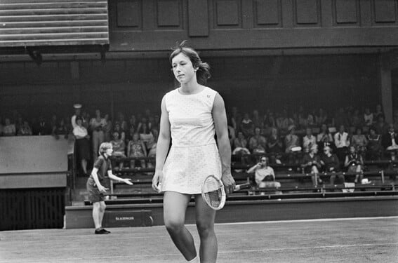 Martina Navrátilová je považována za jednu z nejlepších tenistek všech dob. Celkově kolik grandslamových titulů během kariéry vyhrála? Dohromady v ženské dvouhře, ženské čtyřhře a smíšené čtyřhře.