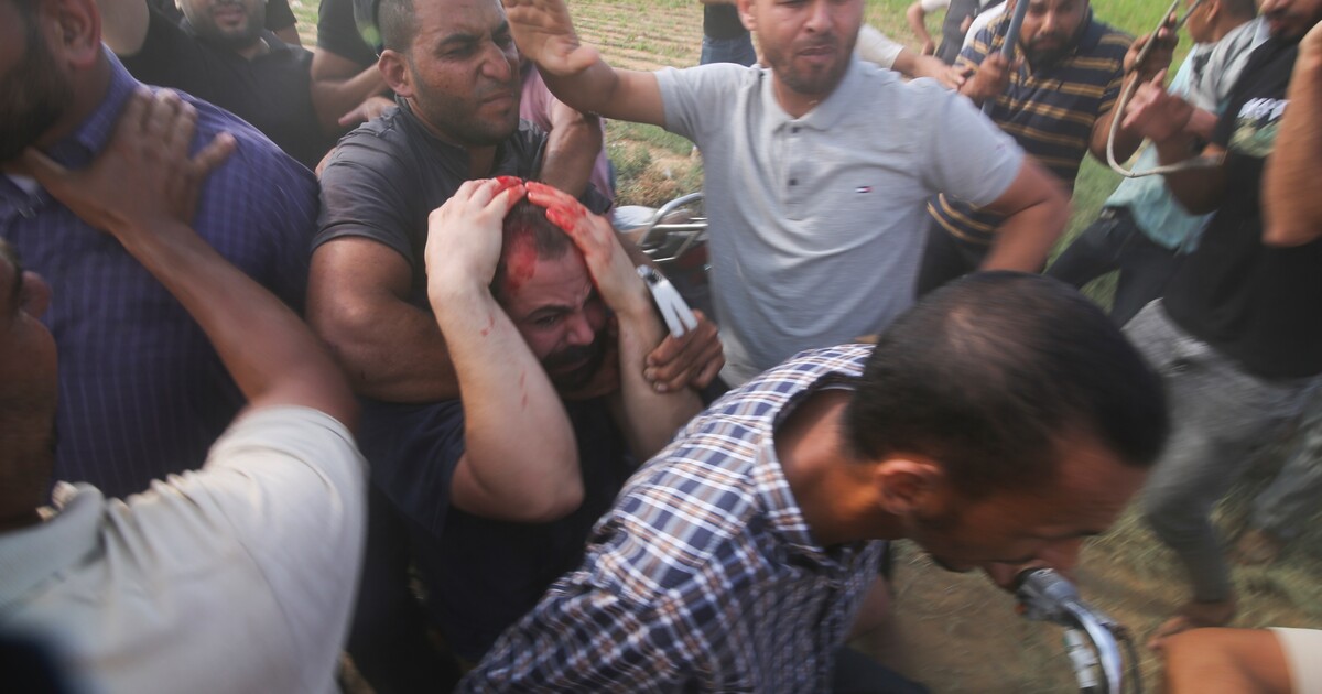 FOTO: Válka v Izraeli si už vyžádala přes 600 mrtvých. Drastické záběry ukazují druhý den bojů