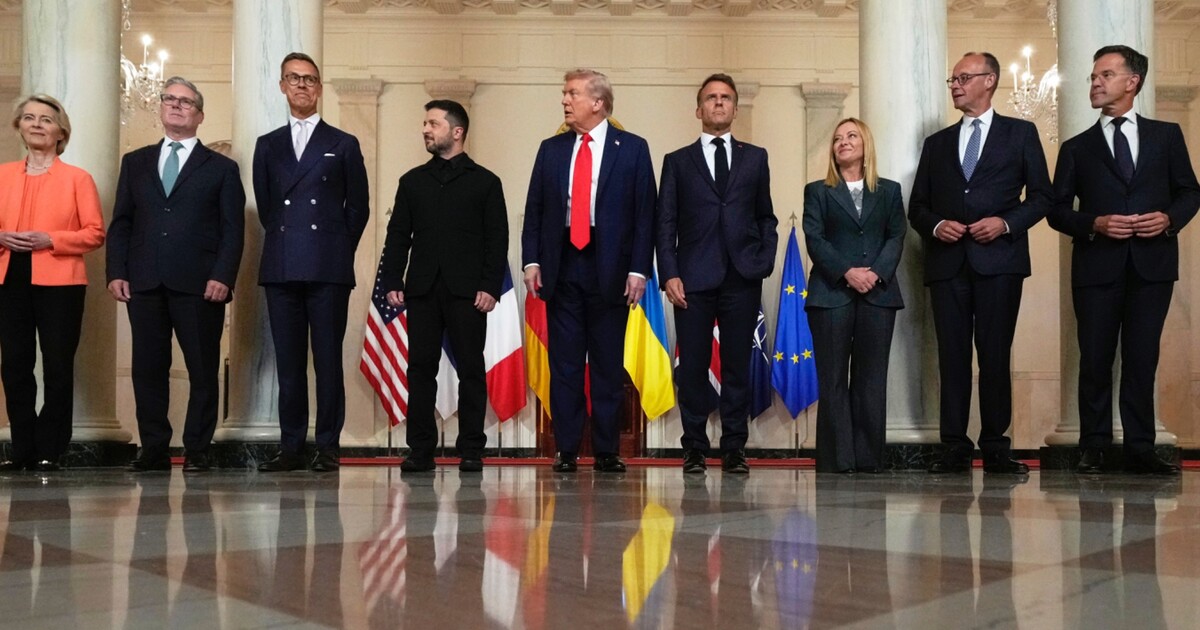 Zelenskyj je připravený setkat se s Putinem. Podívej se na detaily z nočního setkání lídrů