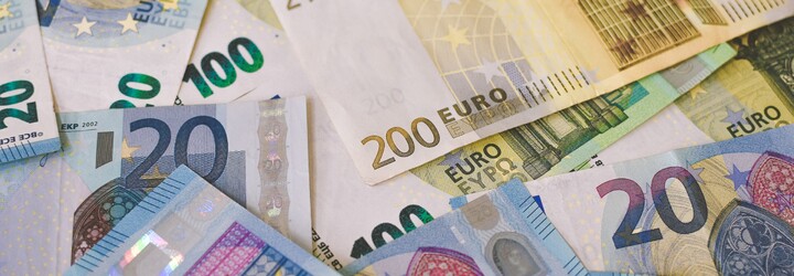 Přijetí eura v Česku? Bylo by pro nás nevýhodné, říkají Vystrčil a Havlíček