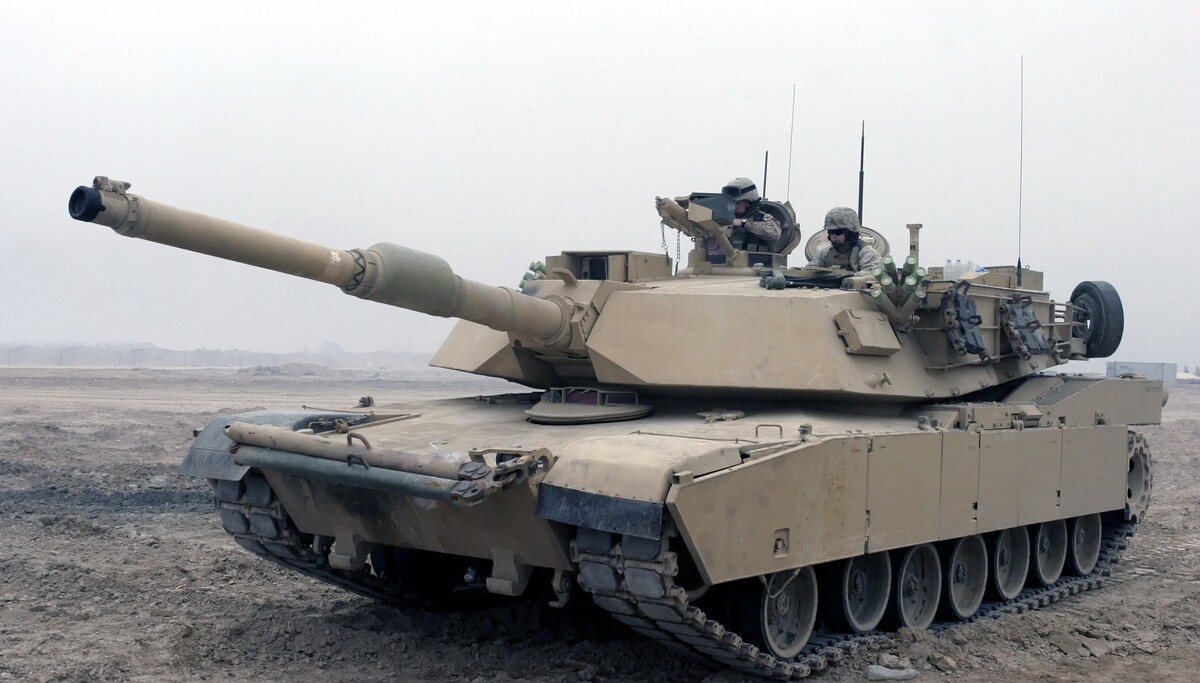 Prvé tanky typu M1 Abrams by mali na Ukrajinu doraziť už ďalší týždeň. Ukrajincom môžu zásadne pomôcť v pomaly postupujúcej protiofenzíve.