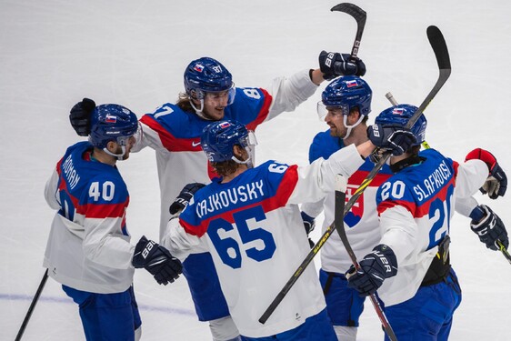 Slovenské národné hokejové mužstvo získalo bronzovú medailu na olympiáde. 
