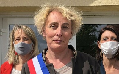 Francie má první otevřeně transgender starostku.