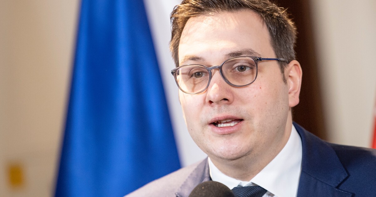 Česko si předvolalo ruského velvyslance kvůli útokům na civilisty v Hroze