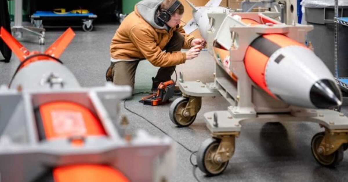 Amerika vyvinula novou smrtící jadernou zbraň. Je 24krát silnější než bomba, která zničila Hirošimu