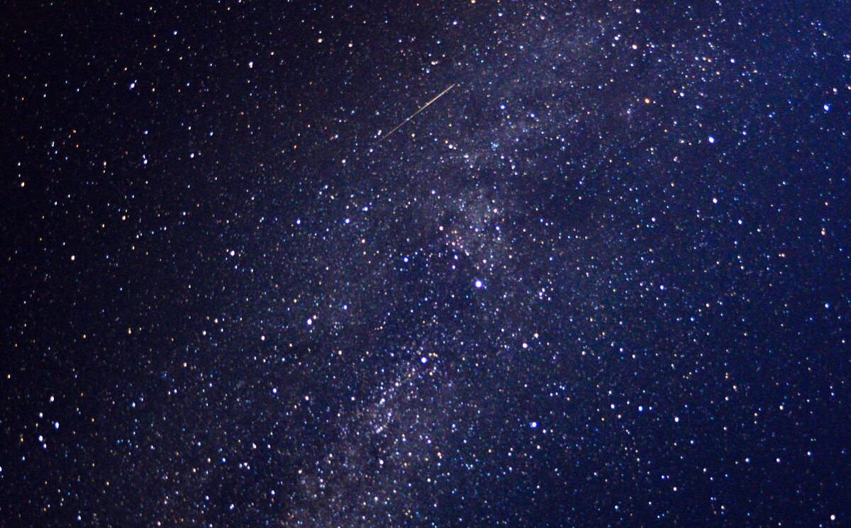 nebo hviezdy meteorický roj nebeský úkaz