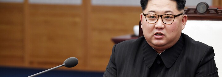 Kim Čong-un opět ukazuje svou moc. Odvolal stranické špičky kvůli chybě ve zvládání epidemie