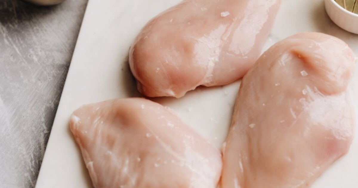 Na tohle maso ze známého řetězce bacha! Může v něm být salmonela