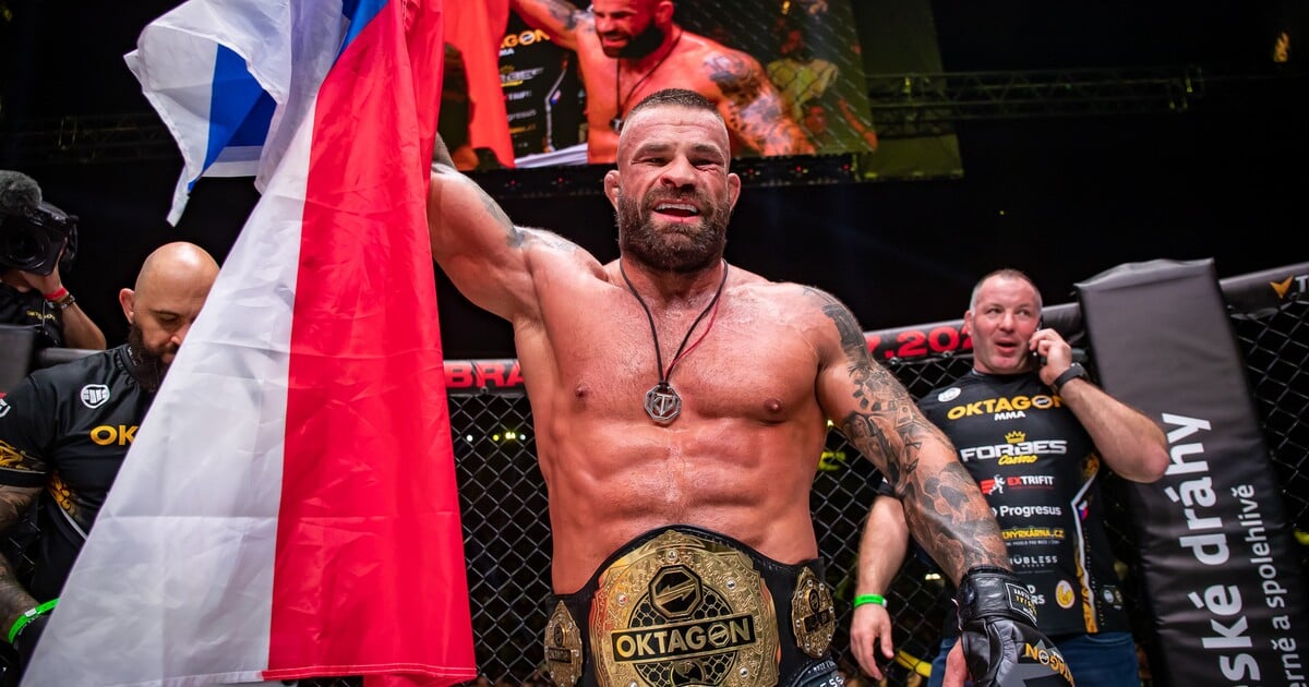 Karlos Vémola před zadržením ve velkém kupoval nemovitosti. Pořídil si 21 bytů