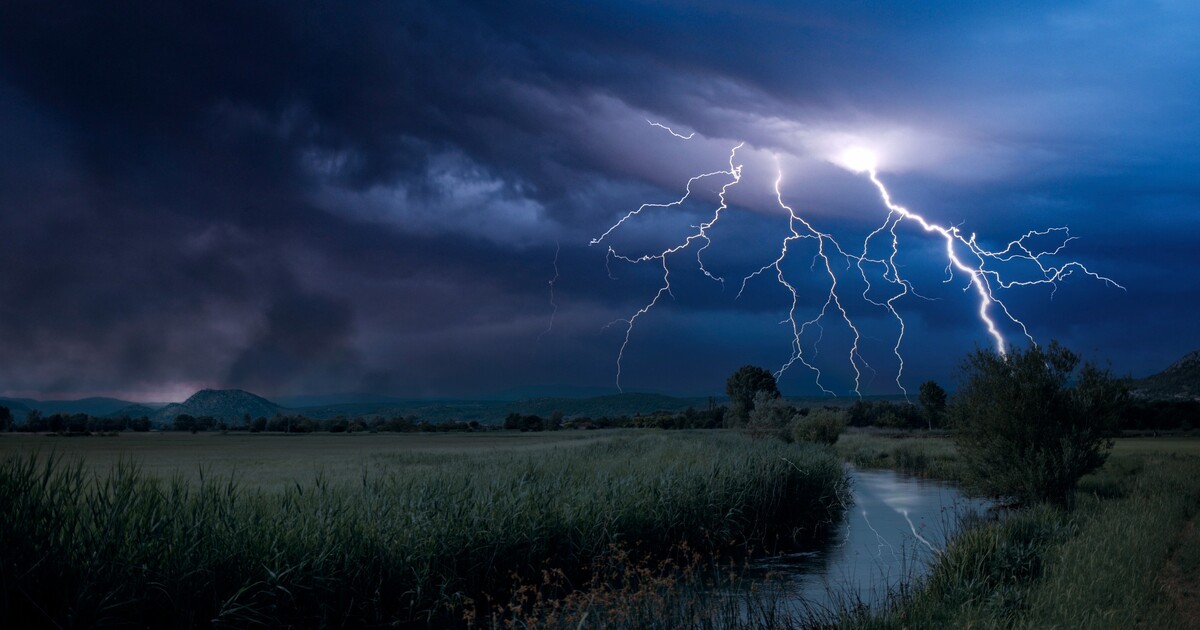 VÝSTRAHA: V Česku hrozí silné bouřky. Zasáhnout by mohly celé území