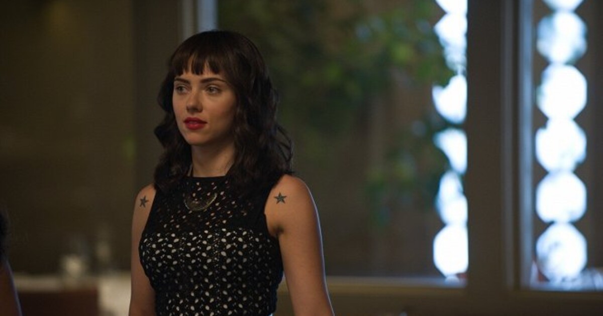 Co si pustit o víkendu? Protivný sprostý Polky, Scarlett Johansson a McAvoye na 23 způsobů