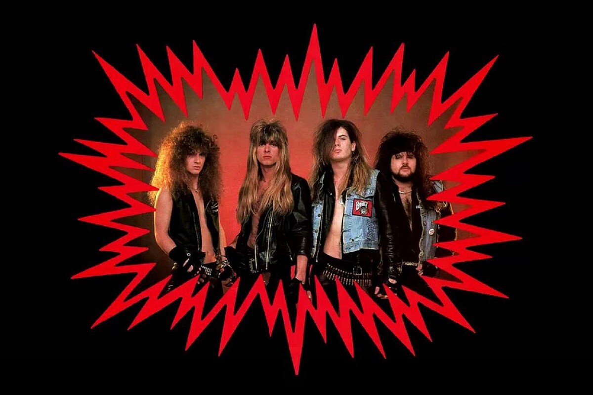 Vizuál k albumu Power Metal (1988).