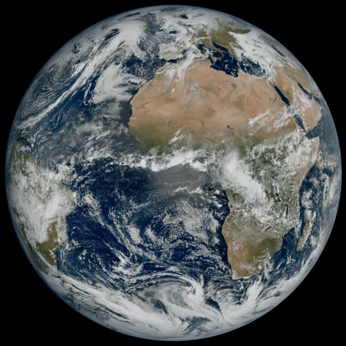 Planeta Země zachycena z evropské družice Meteosat Third Generation.
