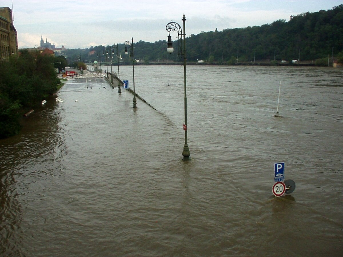 Povodeň v centru Prahy, 15. srpna 2002.