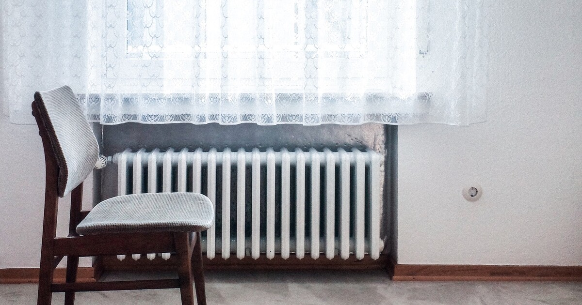 Kvůli poruše potrubí nemá část Prahy teplo ani teplou vodu. Výpadek může trvat celý den