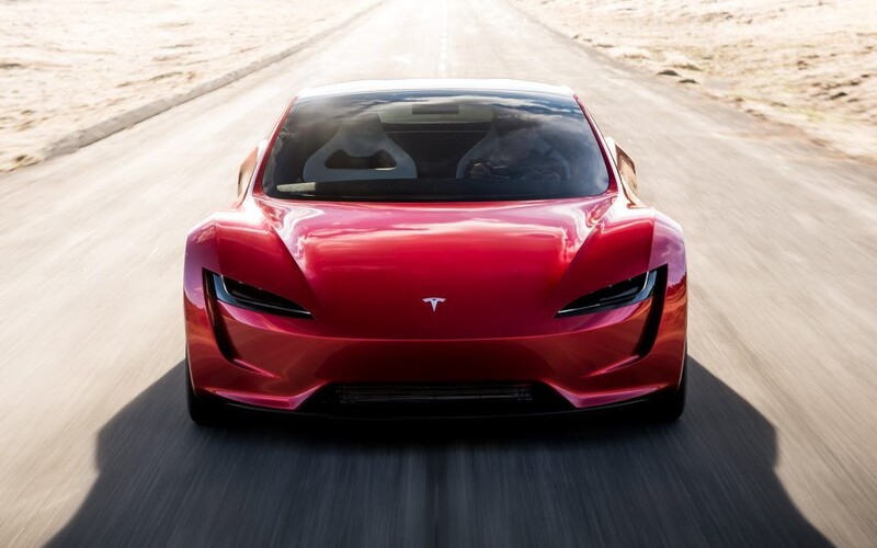 Elon Musk potvrdil, že Roadster s raketovými tryskami zrýchli z 0 na 100 km/h za približne 1,1 sekundy.