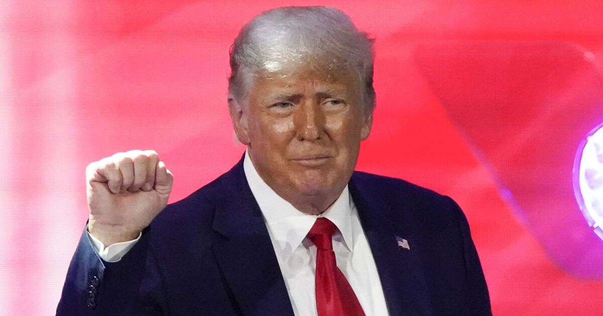 Trumpův mírový plán: Pracuje na něm údajně s Ruskem, pro Ukrajinu by znamenal kapitulaci