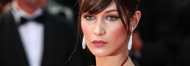 Obdarovaná přítelkyně The Weeknda Bella Hadid předvedla své přednosti na stránkách Vogue Paris