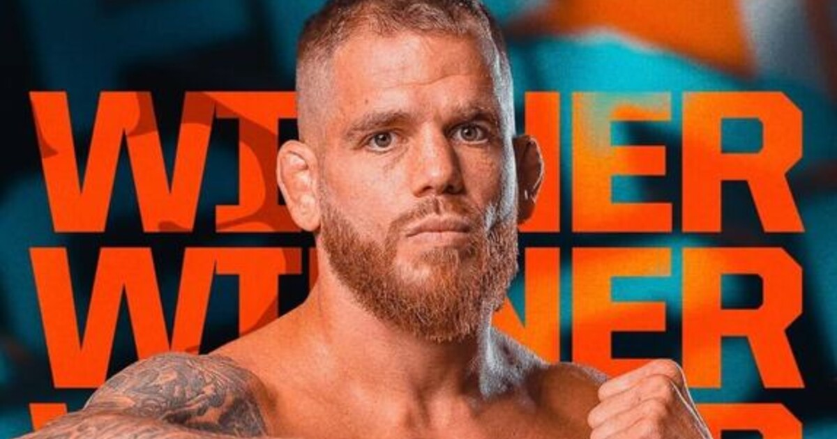 Deák překvapil, Mikulášek pobavil i zklamal. Fight Night Challenge 9 přinesl nečekané momenty