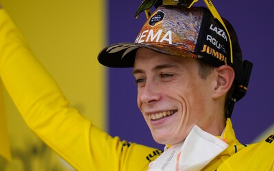 18. etapa Tour de France: Krásne športové gesto Vingegaarda, ktorý si poistil žltý dres, a neskutočný výkon van Aerta