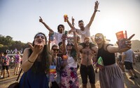 18letí Španělé dostanou příspěvek na kulturu. 400 eur mohou utratit za festivaly, koncerty i vinyly