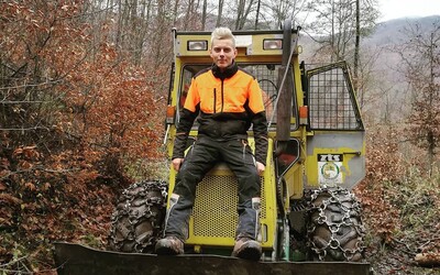 19-ročný Juraj robí pilčíka v lesoch: Je to náročnejšie ako dvíhať činky vo fitku, mladým ľuďom sa dnes nechce robiť (Rozhovor)