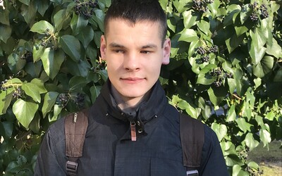 19-ročný vysokoškolák z Košíc to chce o 4 roky dotiahnuť na paralympiádu: To, že som nevidiaci, ma neobmedzuje (Rozhovor)