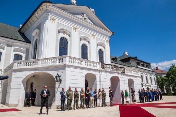 Pamätáš si, ktorý prezident sa zamotal pri tomto výroku? „A som veľmi rád, že aj v Organizácii Spojených nádorov, názorov, spojených nádor, spojených národov, kde sa rozhoduje o veľmi dôležitých veciach, vždy nájdeme spoločnú reč.“