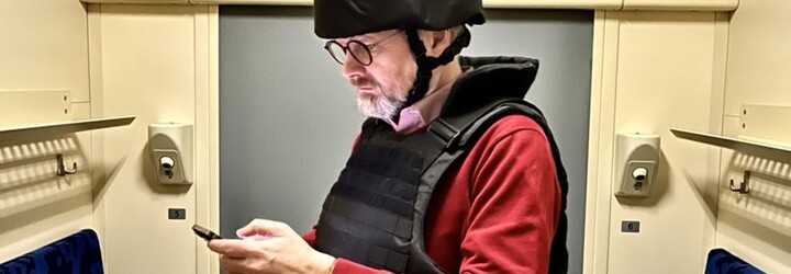 Těsně před příjezdem české vlády začaly na Kyjev dopadat ruské rakety