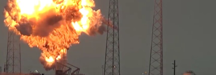 Mark Zuckerberg je pořádné zklamaný. Raketa SpaceX s jeho satelitem za 200 milionů dolarů explodovala