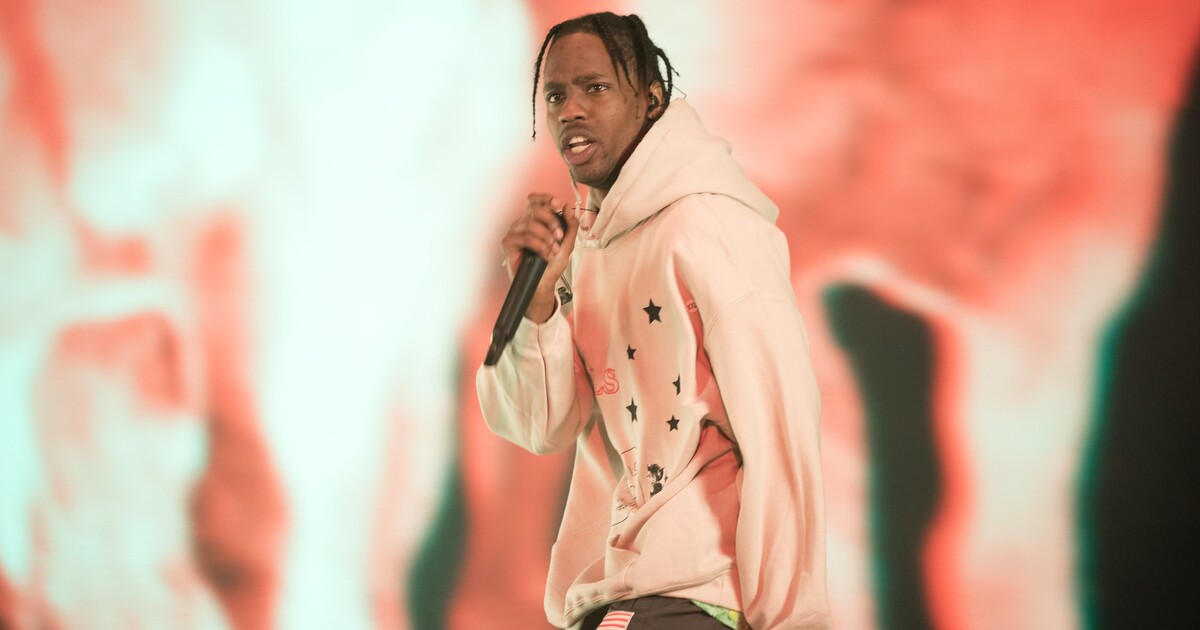Rozhodnuto. Travis Scott u pyramid v Gíze nevystoupí., koncert by „odporoval kulturní identitě egyptského lidu“
