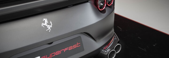Exkluzivně: Do Prahy přijela jedna z největších novinek roku, 800koňové Ferrari 812 Superfast