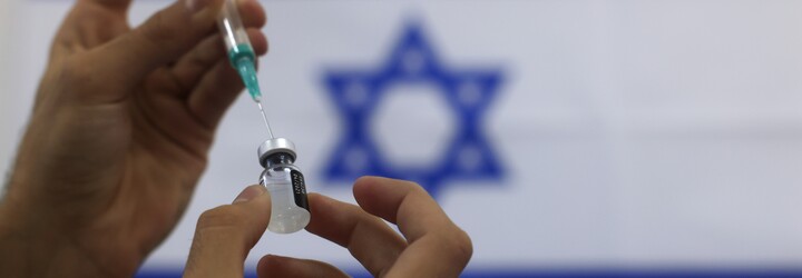 Izrael brzy začne očkovat čtvrtou dávkou proti koronaviru. Má jít o ochranu před omikronem