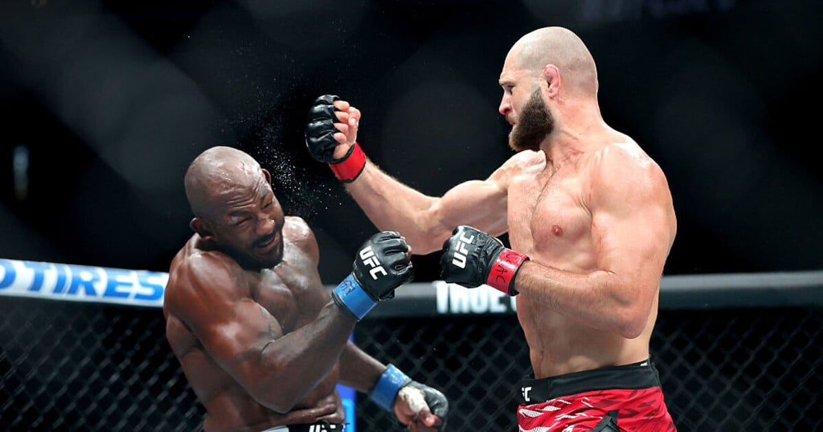 VIDEO: Žasne celý svět! Neskutečný Jiří Procházka tvrdě knockoutoval dalšího soupeře v UFC