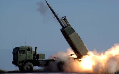 USA zvažují poslání raketometů MLRS na Ukrajinu. Jejich velký akční rádius by mohl změnit průběh ozbrojeného konfliktu.