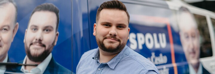 Šéf Mladých lidovců: O naší budoucnosti nemůžou rozhodovat pouze padesátiletí heterosexuální bílí muži (Rozhovor)