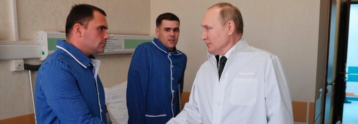 VIDEO: Vladimir Putin sa prvýkrát od začiatku vojny na Ukrajine pozrel do očí zraneným ruským vojakom. Navštívil ich v nemocnici