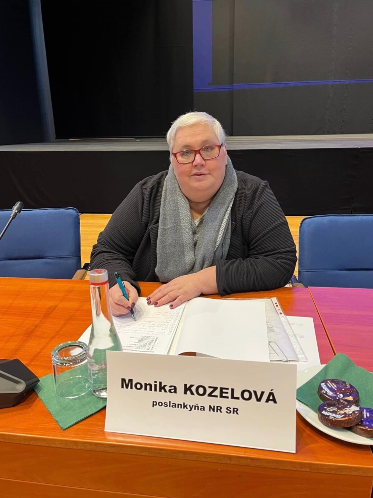 Monika kozelová, OĽaNO