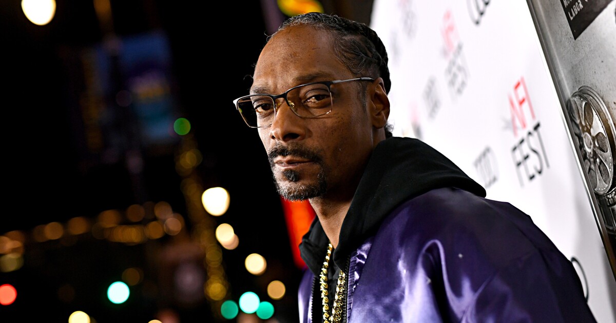 VIDEO: Snoop Dogg pod palbou kritiky. Zahrál na krypto akci Donalda Trumpa, kterého dříve kritizoval